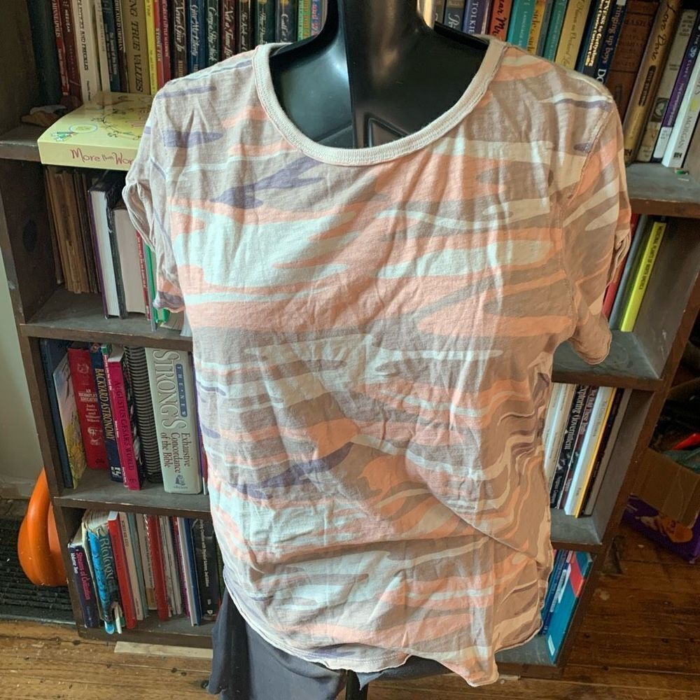 Z Supply pink & gray camo XL slub cozy basic tee